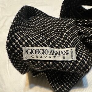 Vintage Giorgio Armani Black and White Patterned Tie